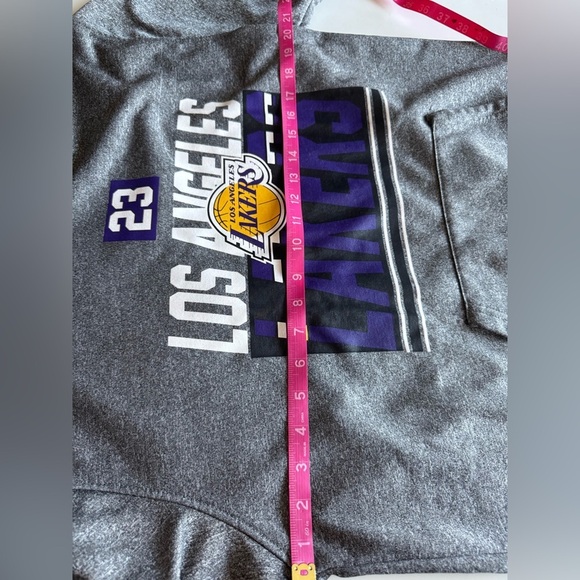 NBA Gray LeBron James #23 Fleece Hoodie - Picture 4 of 8